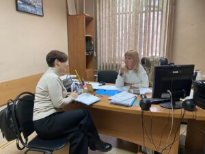 В ходе реализации проекта трудовой адаптации ветеранов СВО “Ты не один” состоялась очередная рабочая встреча команды проекта с Первым заместителем руководителя ГКУ «Воронежский областной центр занятости населения» Анной Владимировной Звездинской.