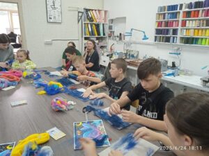 Мастер-класс по сухому валянию: погружение в мир волшебства и фантазии.