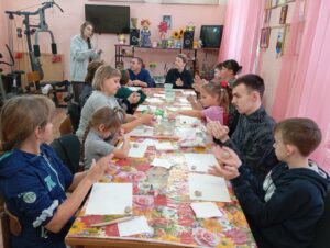 В Семилуках прошёл мастер-класс «Чудеса волшебной глины» для детей с ограниченными возможностями здоровья