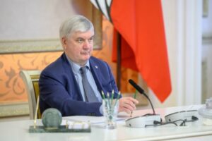 Губернатор Воронежской области Александр Гусев поздравил Ресурсный центр поддержки НКО с 10-летием