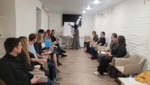 В Центре молодой семьи «Радость Родительства» прошла встреча о построении здоровых отношений