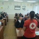 Российский Красный Крест провел в Новоусманском техникуме лекцию о здоровом образе жизни и донорстве костного мозга